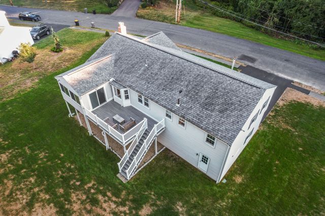 16 Bacon Rd, Framingham, MA 01701
