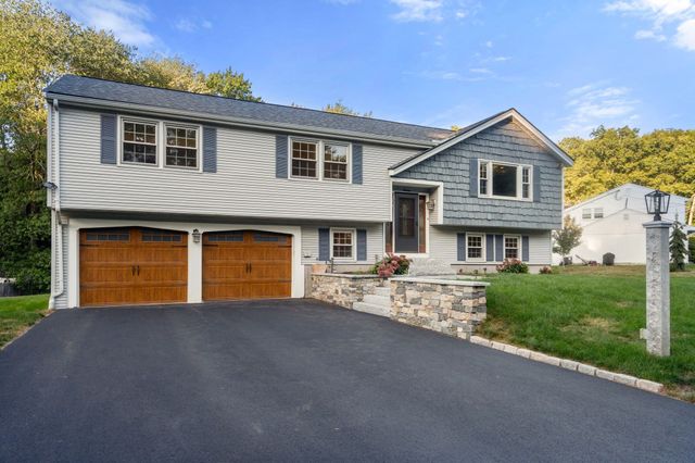 16 Bacon Rd, Framingham, MA 01701
