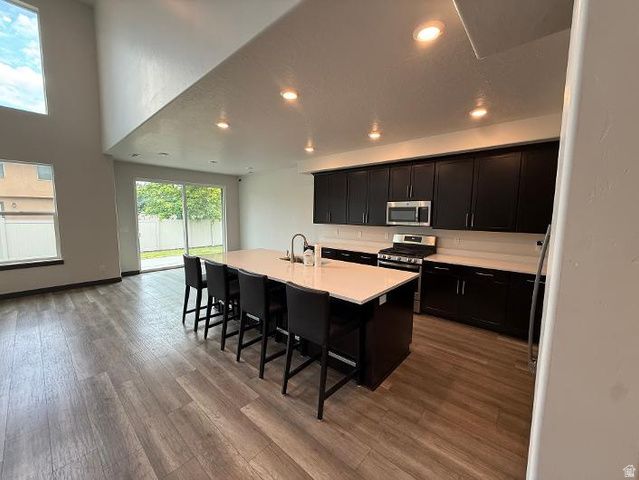 1867 W 2135 S, Woods Cross, UT 84087