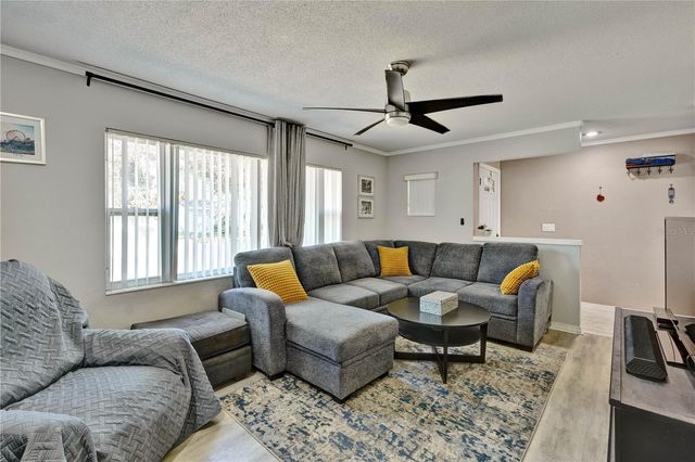 843 BROCKWAY AVENUE, Orlando, FL 32807