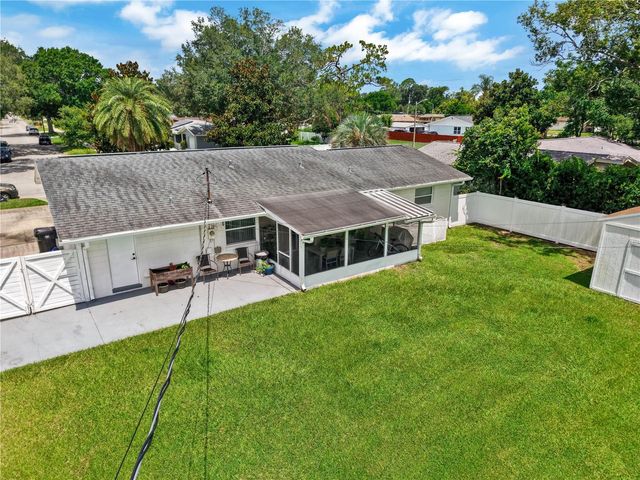 843 BROCKWAY AVENUE, Orlando, FL 32807