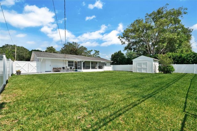 843 BROCKWAY AVENUE, Orlando, FL 32807