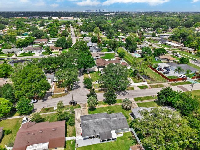 843 BROCKWAY AVENUE, Orlando, FL 32807