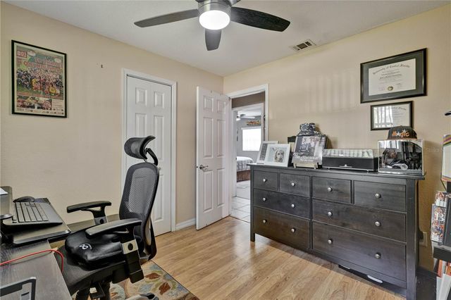 843 BROCKWAY AVENUE, Orlando, FL 32807