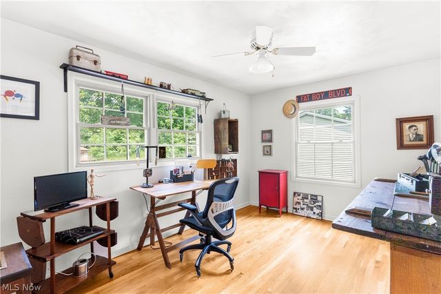 8149 Glenwood Avenue, Youngstown, OH 44512