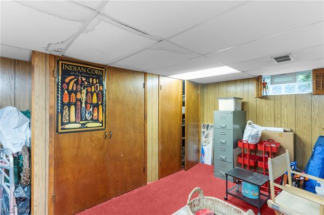 8149 Glenwood Avenue, Youngstown, OH 44512