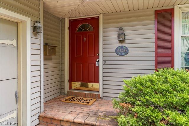 8149 Glenwood Avenue, Youngstown, OH 44512