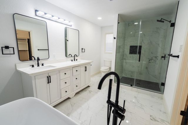 1402 Bayou Shore Drive, Galveston, TX 77551