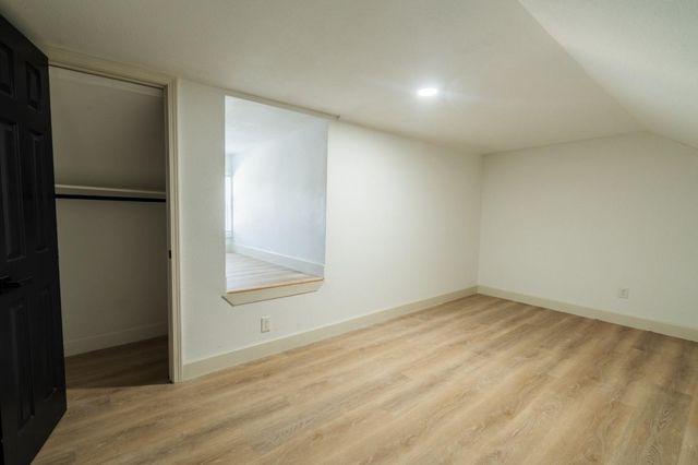1402 Bayou Shore Drive, Galveston, TX 77551