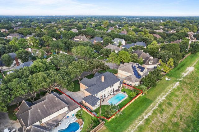 1626 Kings Castle Drive, Katy, TX 77450