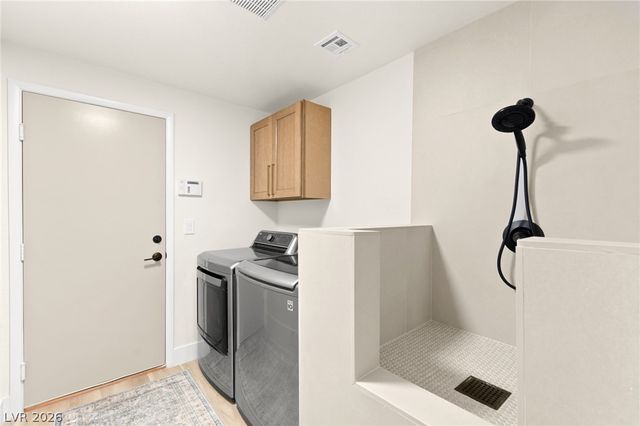 53 Evvie Court, Henderson, NV 89012