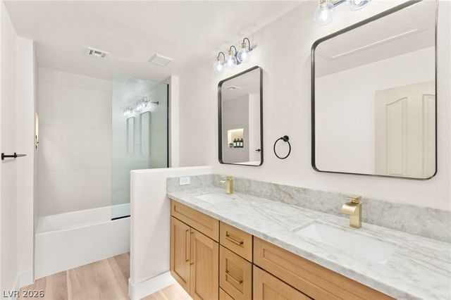 53 Evvie Court, Henderson, NV 89012