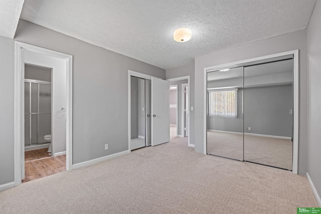 5018 S 149th Street, Omaha, NE 68137