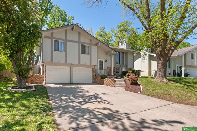 5018 S 149th Street, Omaha, NE 68137