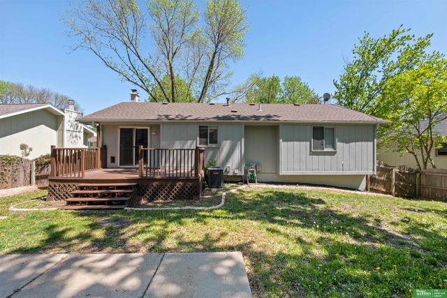5018 S 149th Street, Omaha, NE 68137