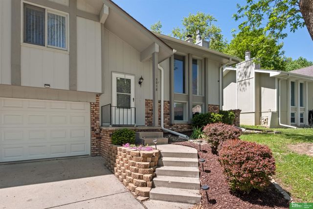 5018 S 149th Street, Omaha, NE 68137