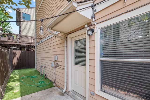 5314 Schuler Street, Houston, TX 77007