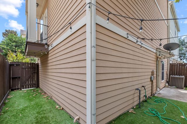 5314 Schuler Street, Houston, TX 77007