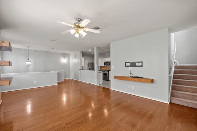 5314 Schuler Street, Houston, TX 77007