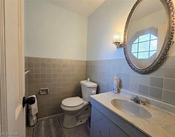 273 Griswold Drive, Youngstown, OH 44512