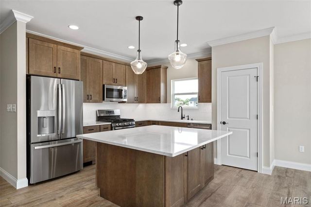 2 Maple Expanded at Post Farms Enclave, O'fallon, MO 63385
