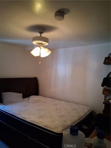 626 W Century, Los Angeles, CA 90044