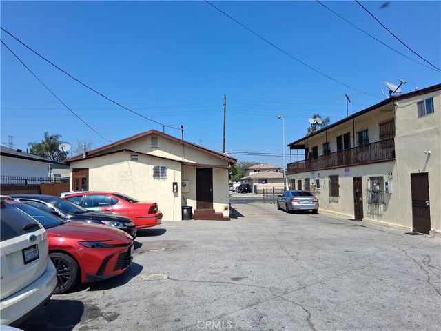 626 W Century, Los Angeles, CA 90044