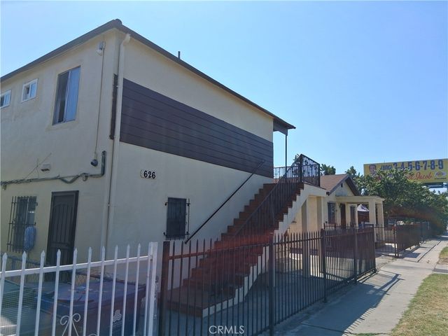 626 W Century, Los Angeles, CA 90044
