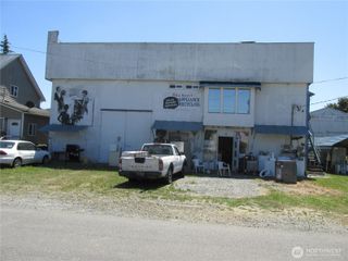 211 W Woodworth Street, Sedro Woolley, WA 98284