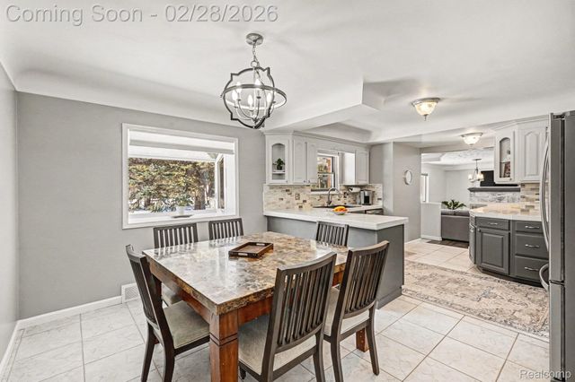 37635 Maas Drive, Sterling Heights, MI 48312