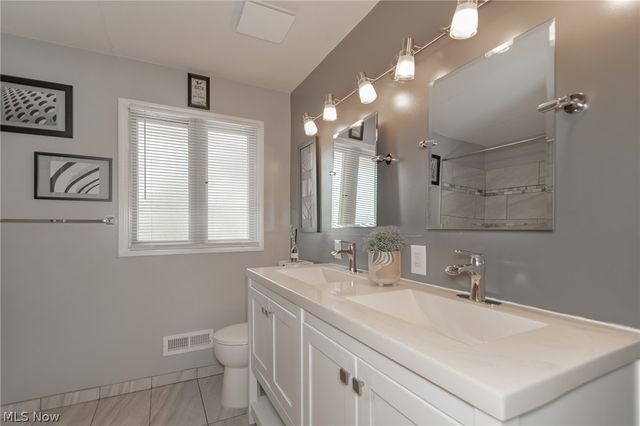 2784 Burden Drive, Parma, OH 44134