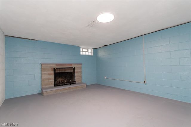 2784 Burden Drive, Parma, OH 44134