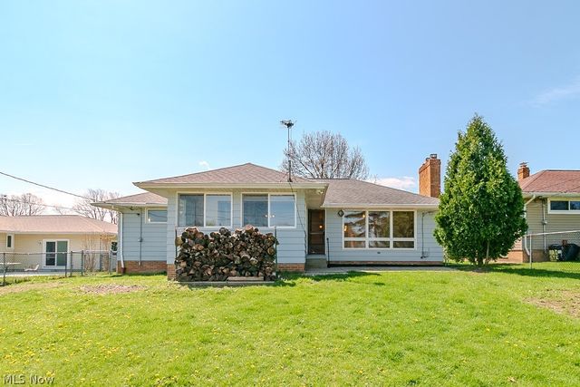 2784 Burden Drive, Parma, OH 44134