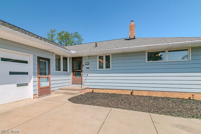 2784 Burden Drive, Parma, OH 44134