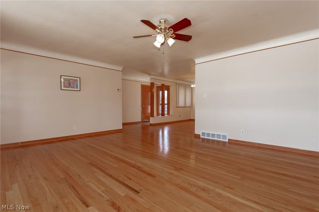 2784 Burden Drive, Parma, OH 44134