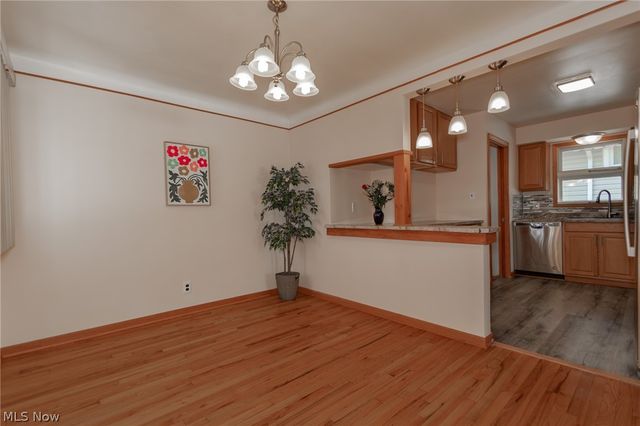 2784 Burden Drive, Parma, OH 44134