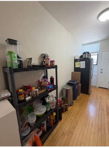 732 W Roscoe Street 3N, Chicago, IL 60657