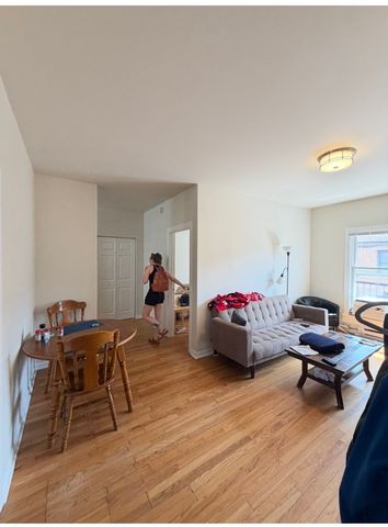 732 W Roscoe Street 3N, Chicago, IL 60657