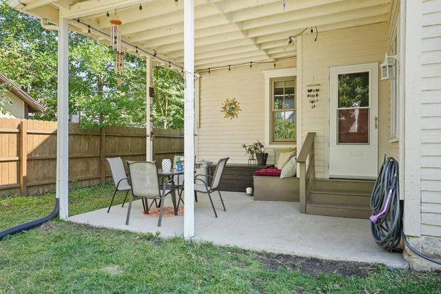 916 Giles Street, Stoughton, WI 53589