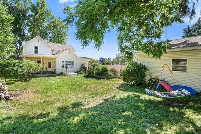 916 Giles Street, Stoughton, WI 53589