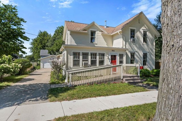 916 Giles Street, Stoughton, WI 53589