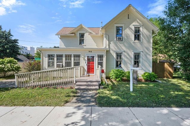 916 Giles Street, Stoughton, WI 53589