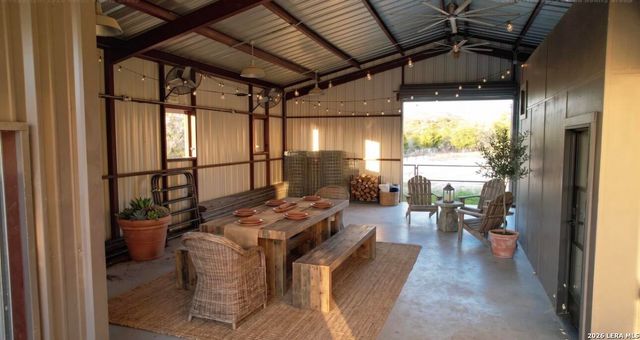 239 Flat Rock Creek, Comfort, TX 78013