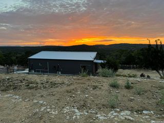 239 Flat Rock Creek, Comfort, TX 78013