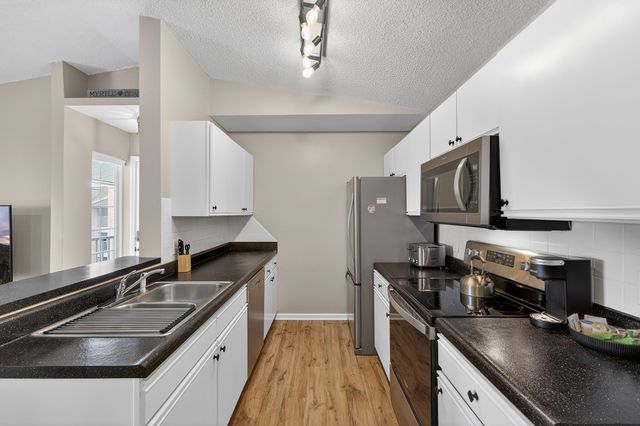 8641 S Bridge Dr Apt J, Surfside Beach, SC 29575