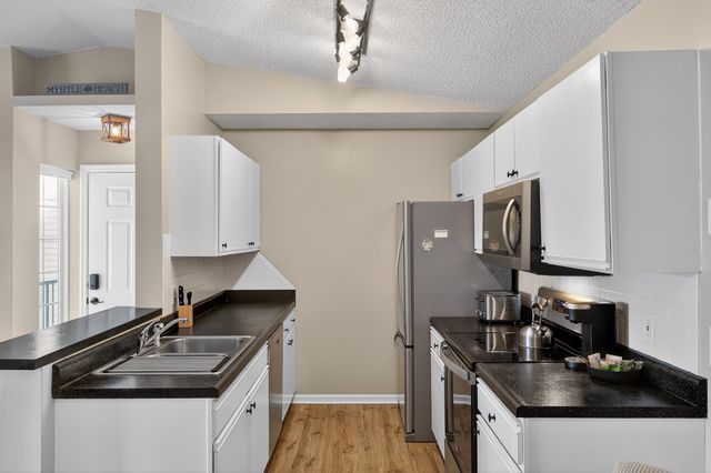 8641 S Bridge Dr Apt J, Surfside Beach, SC 29575