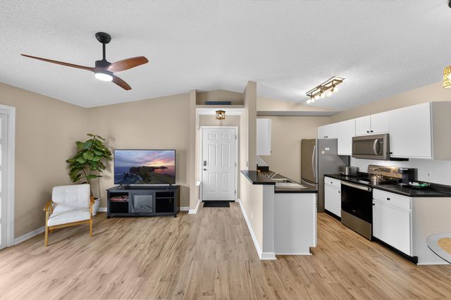 8641 S Bridge Dr Apt J, Surfside Beach, SC 29575