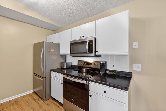 8641 S Bridge Dr Apt J, Surfside Beach, SC 29575