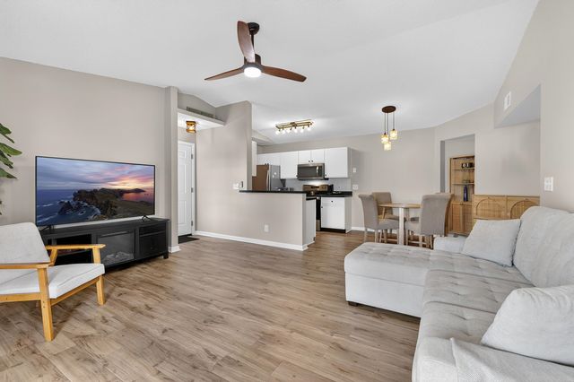 8641 S Bridge Dr Apt J, Surfside Beach, SC 29575