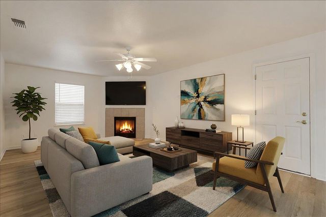 1119 John Wayne Dr, Yuba City, CA 95991